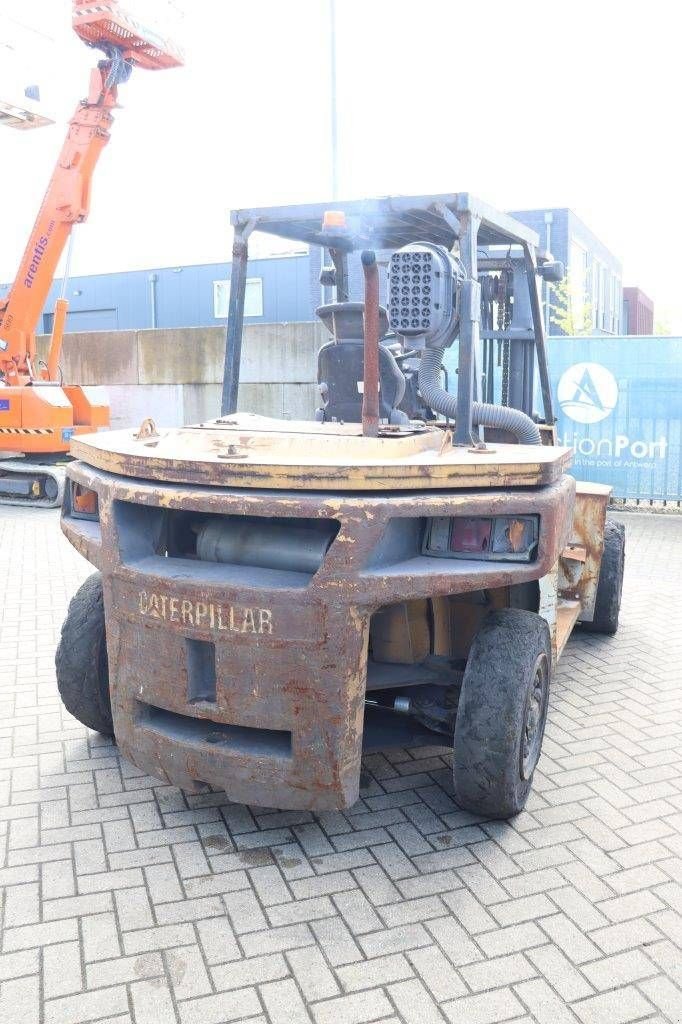 Frontstapler van het type Caterpillar FD70, Gebrauchtmaschine in Antwerpen (Foto 7)