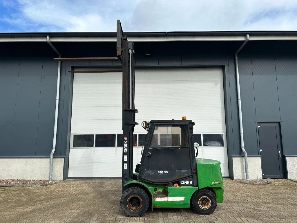 Frontstapler of the type Clark CDP 35 Perkins 3.5 ton Duplex Sideshift Positioner Diesel Heftru, Gebrauchtmaschine in VEEN (Picture 3)