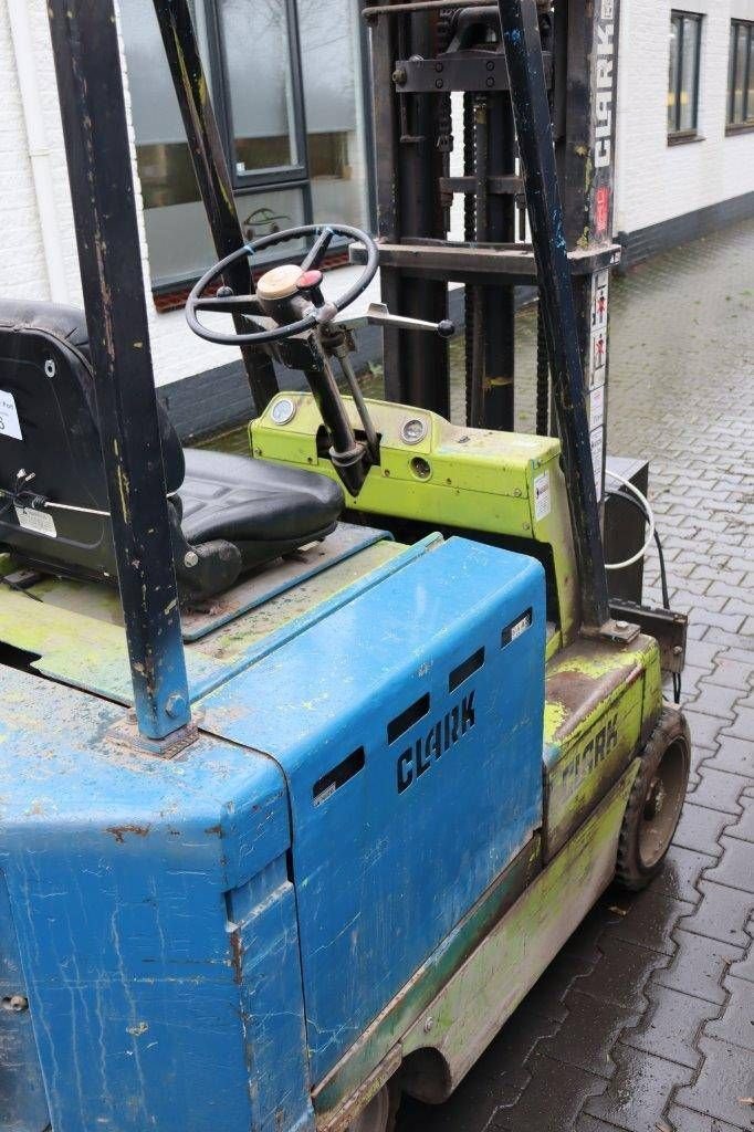 Frontstapler van het type Clark EC500, Gebrauchtmaschine in Antwerpen (Foto 5)