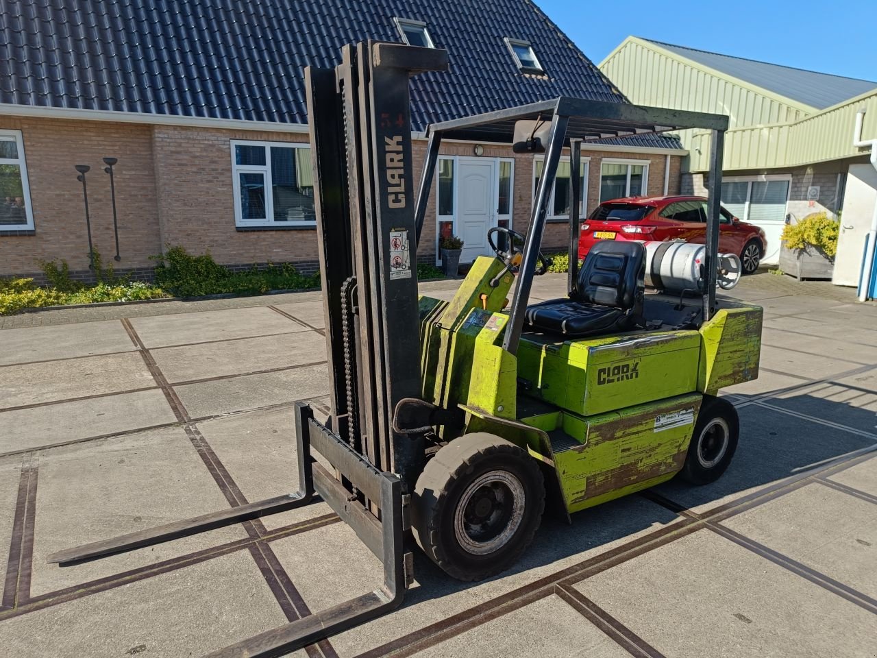 Frontstapler a típus Clark GPM 25, Gebrauchtmaschine ekkor: Lippenhuizen (Kép 3)