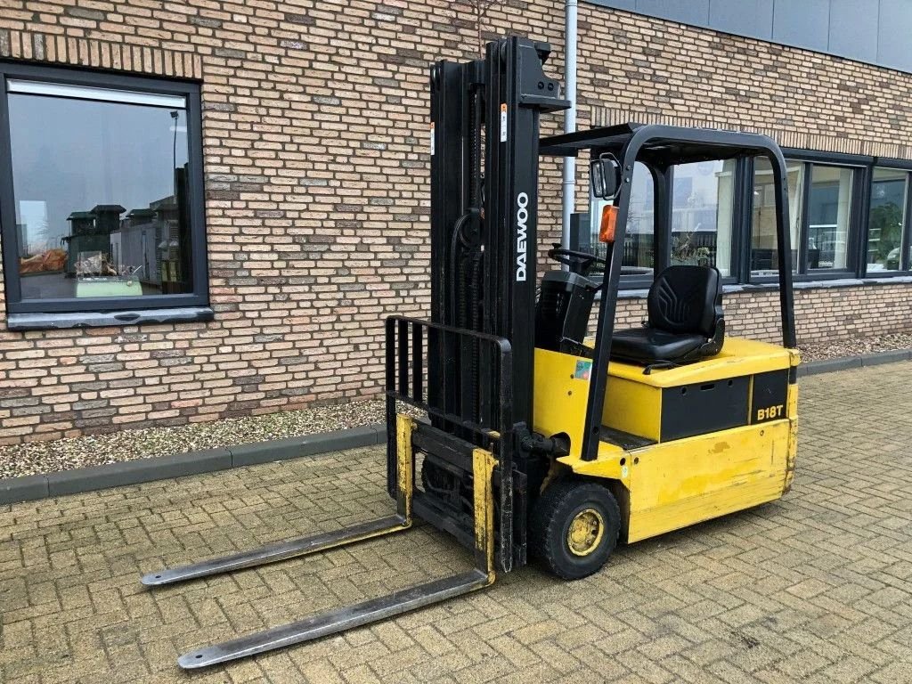 Frontstapler typu Daewoo B18T 1.8 ton Elektra Sideshift Heftruck, Gebrauchtmaschine w VEEN (Zdjęcie 2)