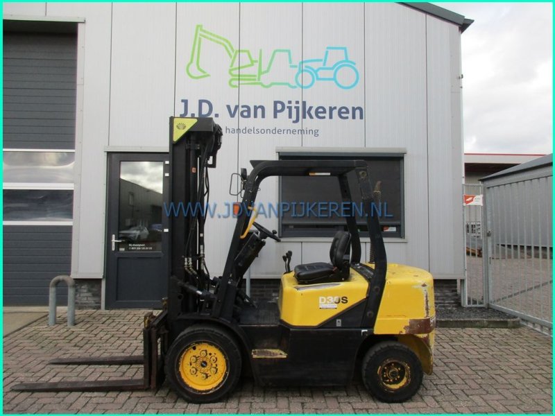 Frontstapler du type Daewoo D30S-3, Gebrauchtmaschine en IJsselmuiden (Photo 1)