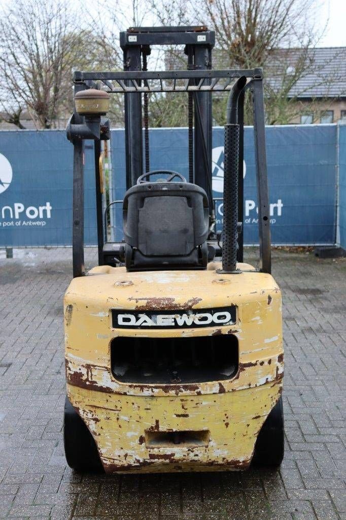 Frontstapler van het type Daewoo D30S-3, Gebrauchtmaschine in Antwerpen (Foto 5)