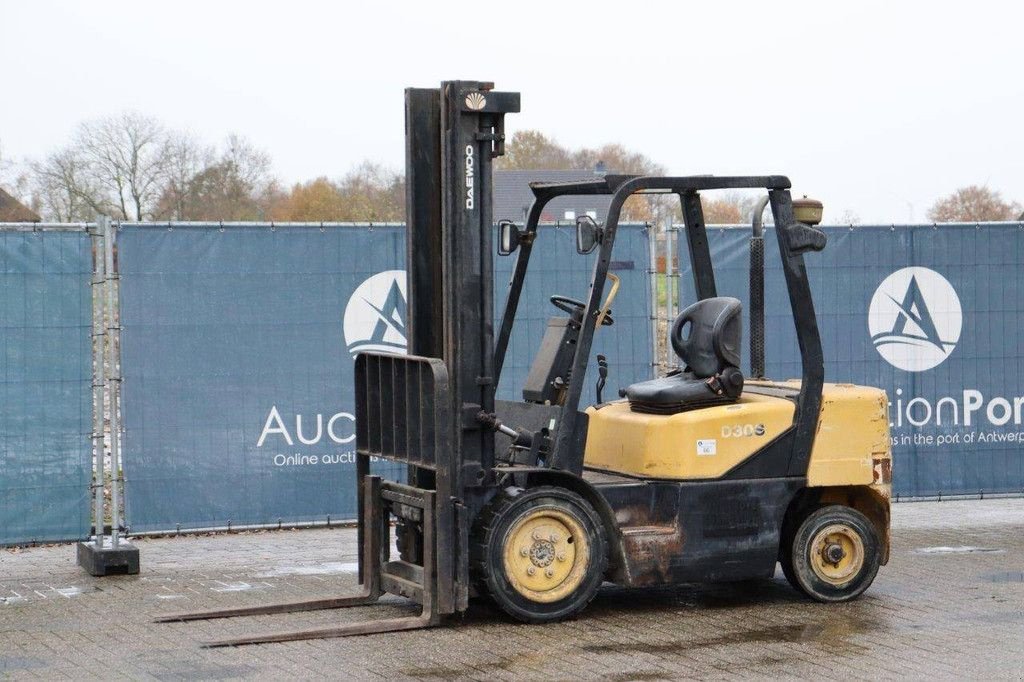 Frontstapler van het type Daewoo D30S-3, Gebrauchtmaschine in Antwerpen (Foto 10)