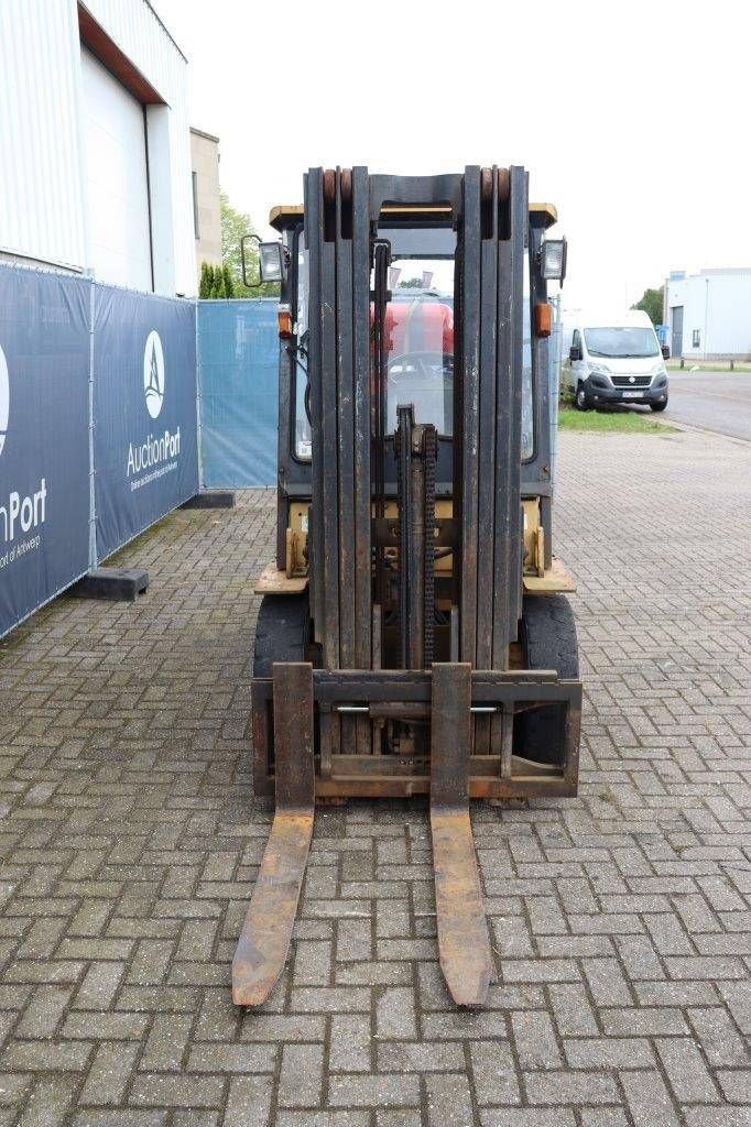 Frontstapler typu Daewoo G25S, Gebrauchtmaschine w Antwerpen (Zdjęcie 9)