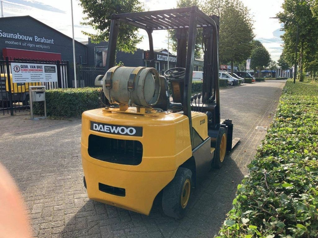 Frontstapler van het type Daewoo G30E-3, Gebrauchtmaschine in Antwerpen (Foto 5)