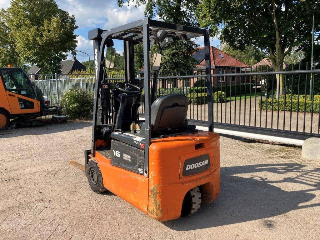 Frontstapler a típus Doosan B16R-5, Gebrauchtmaschine ekkor: Antwerpen (Kép 3)