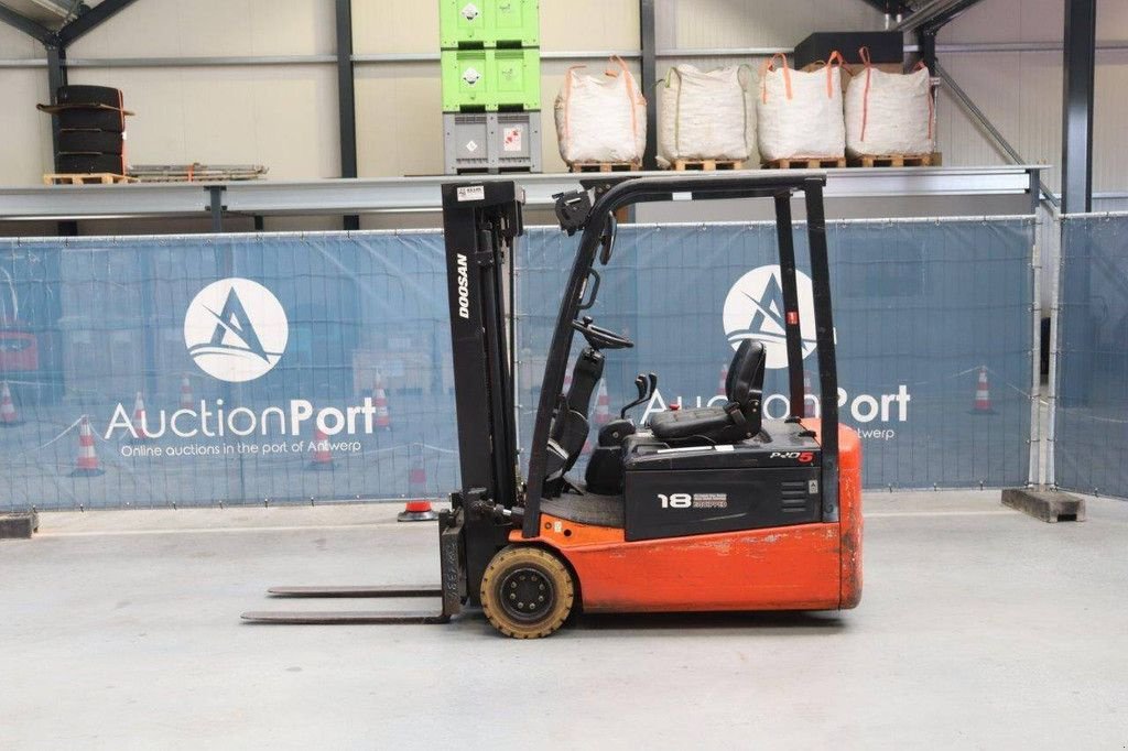 Frontstapler del tipo Doosan B18T-5, Gebrauchtmaschine en Antwerpen (Imagen 2)