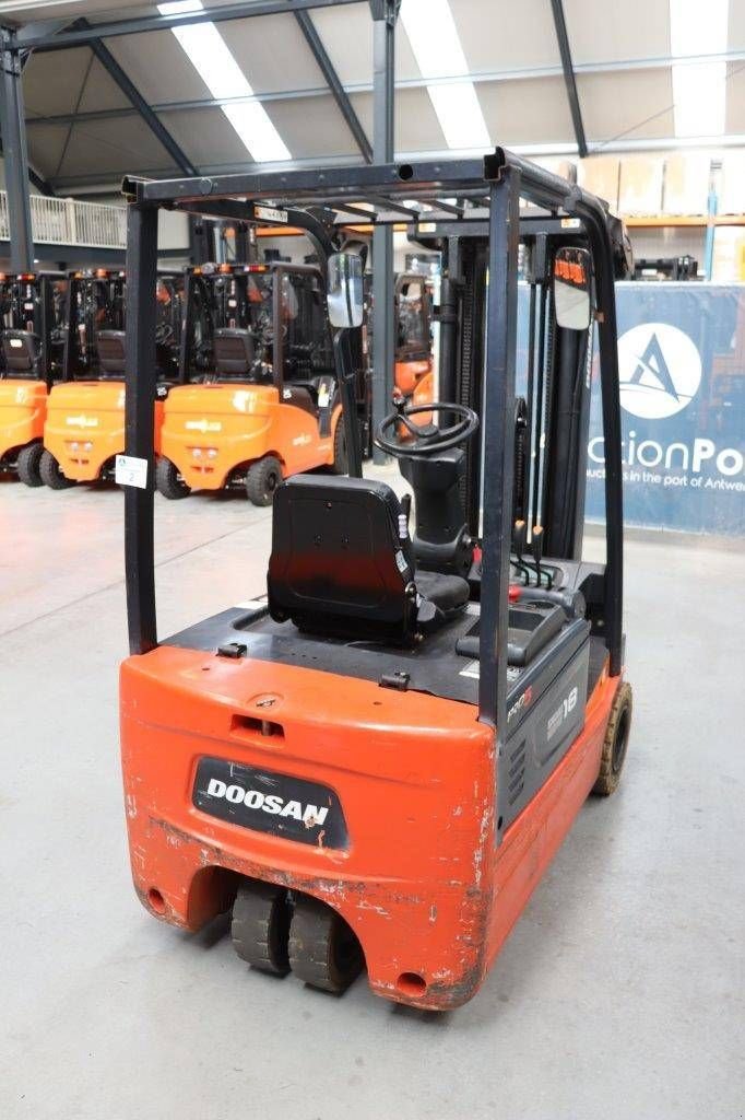 Frontstapler typu Doosan B18T-5, Gebrauchtmaschine w Antwerpen (Zdjęcie 5)