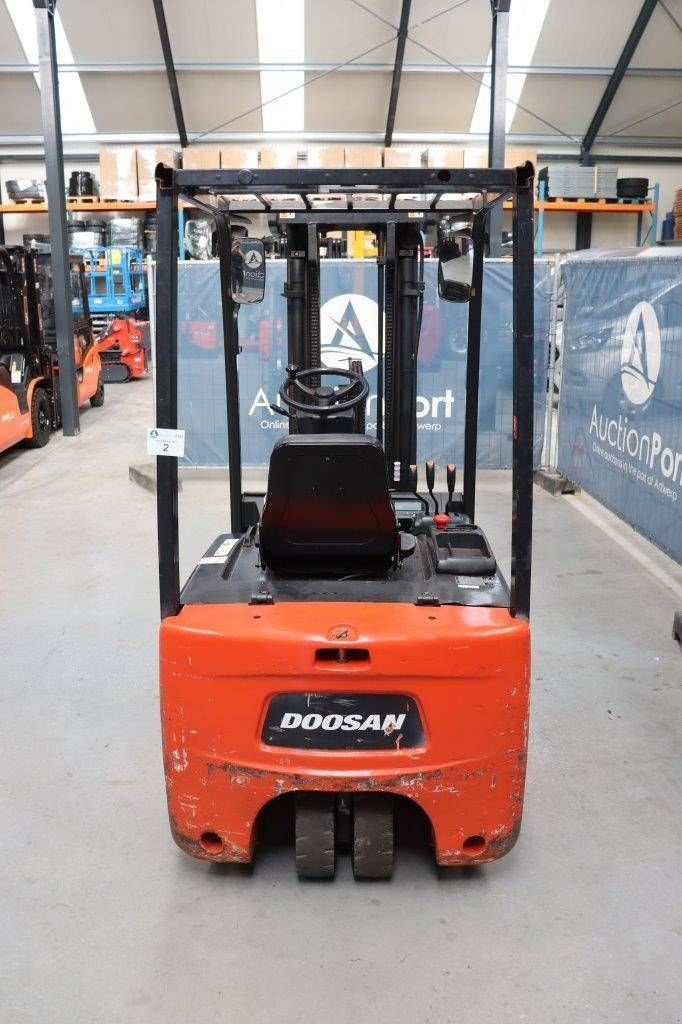 Frontstapler typu Doosan B18T-5, Gebrauchtmaschine w Antwerpen (Zdjęcie 4)