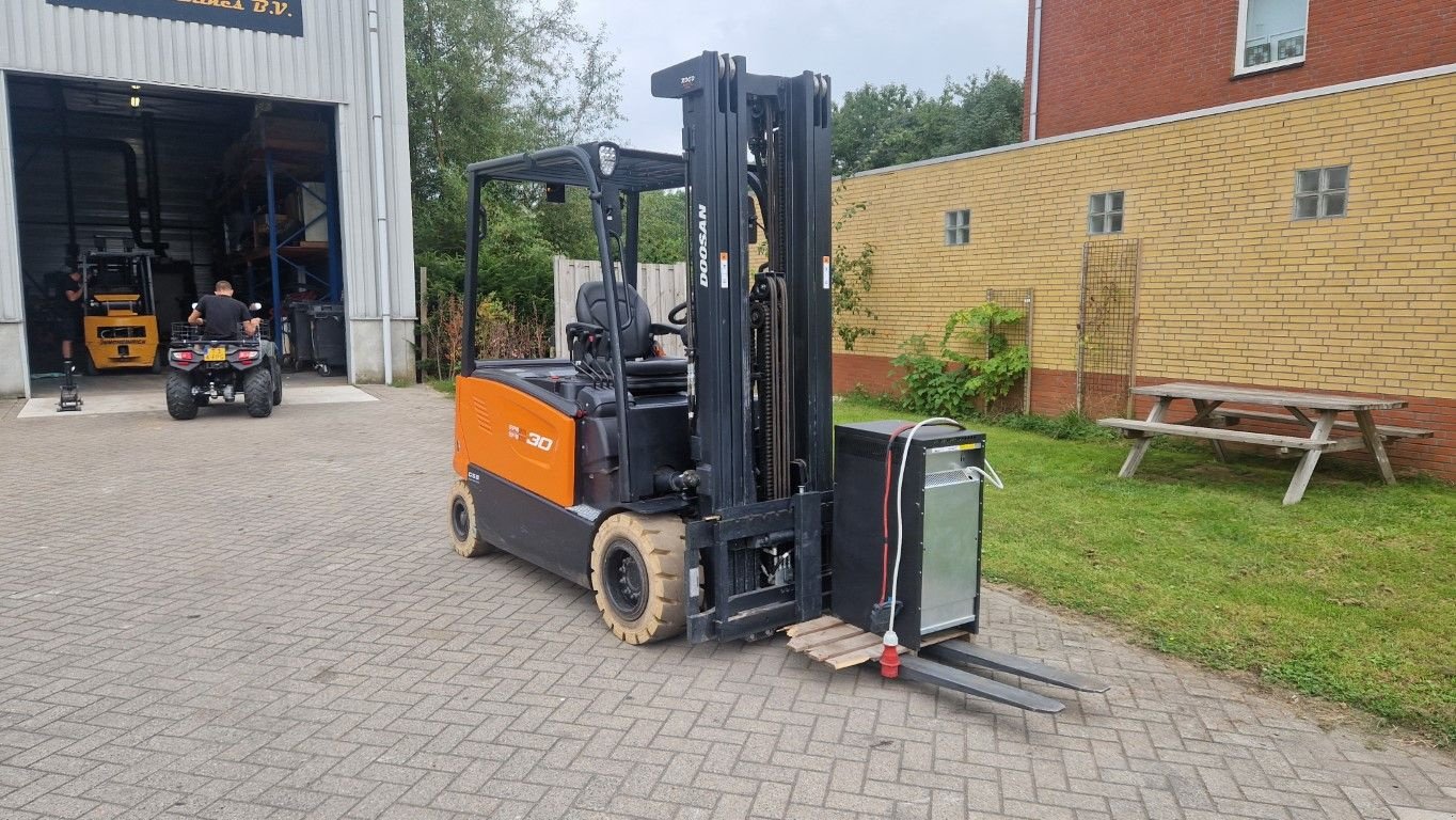 Frontstapler tip Doosan B30X-7, Gebrauchtmaschine in Middelharnis (Poză 4)