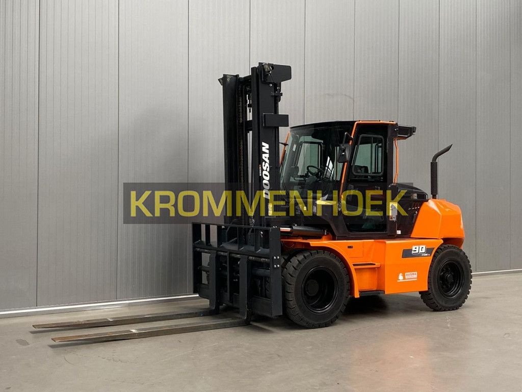 Frontstapler des Typs Doosan D 90S-9, Gebrauchtmaschine in Apeldoorn (Bild 2)