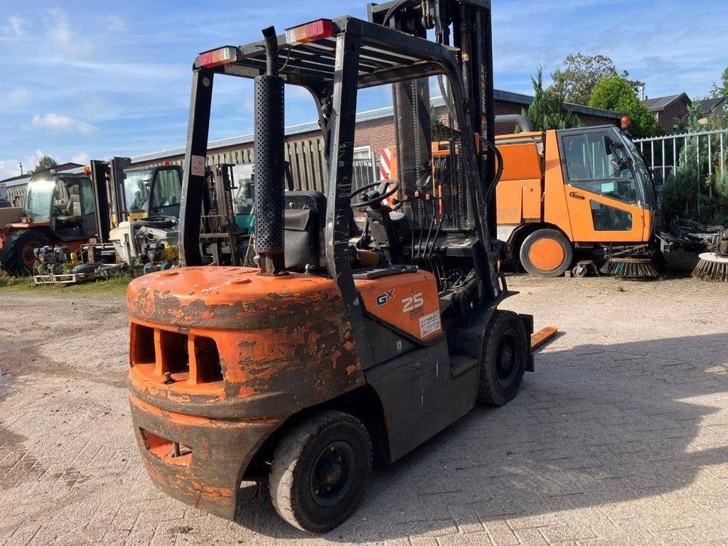 Frontstapler typu Doosan D25G, Gebrauchtmaschine v Antwerpen (Obrázek 5)