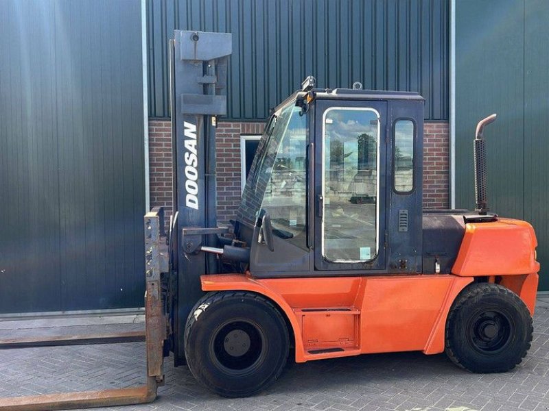 Frontstapler tip Doosan D70S-5, Gebrauchtmaschine in Antwerpen (Poză 1)