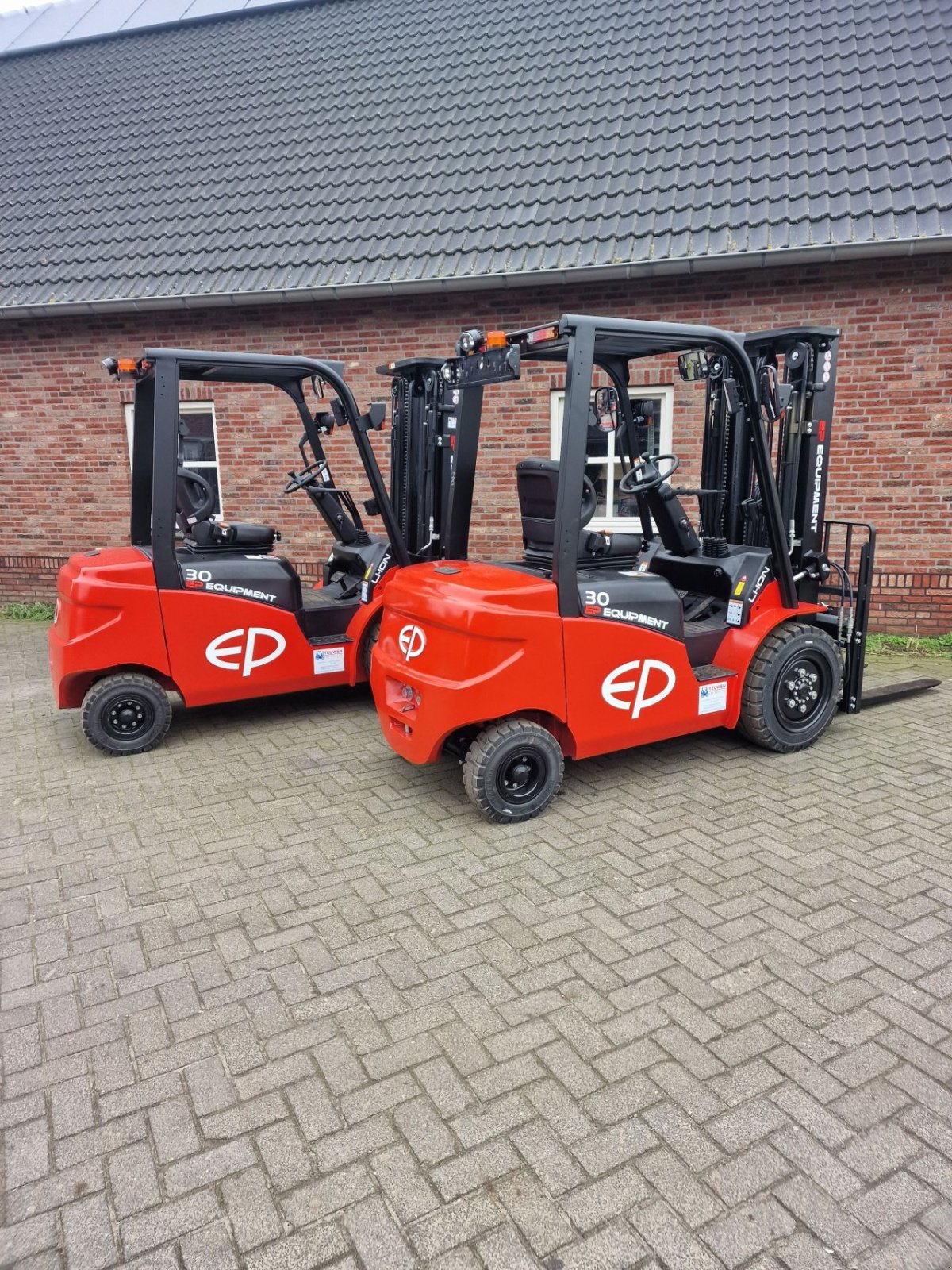 Frontstapler van het type EP EFL253 EFL303 EFL353, Gebrauchtmaschine in Vlierden (Foto 2)