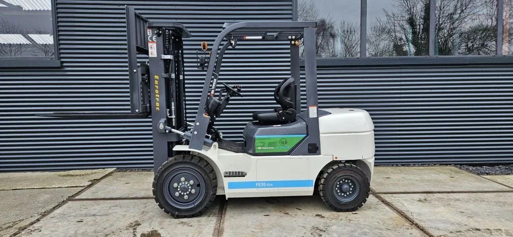 Frontstapler van het type Eurotrac 3ton electro heftruck. FE 30 ECO nieuw, Gebrauchtmaschine in Scharsterbrug (Foto 3)