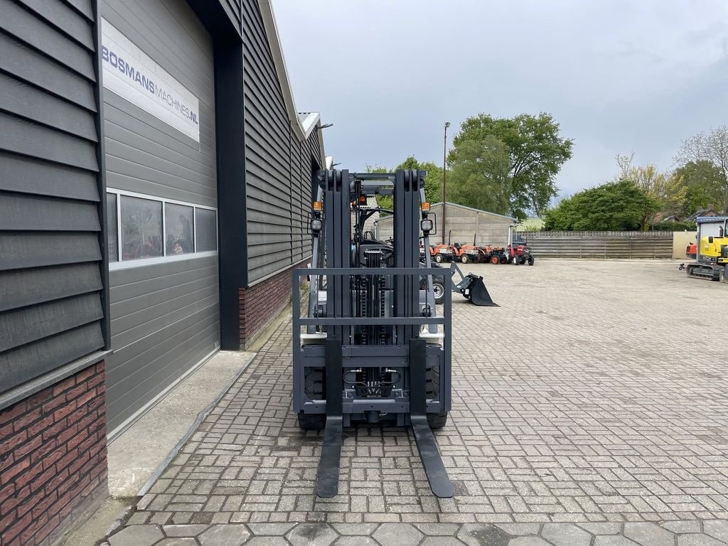 Frontstapler typu Eurotrac FE30 ECO electrische heftruck NIEUW, Neumaschine w Neer (Zdjęcie 9)