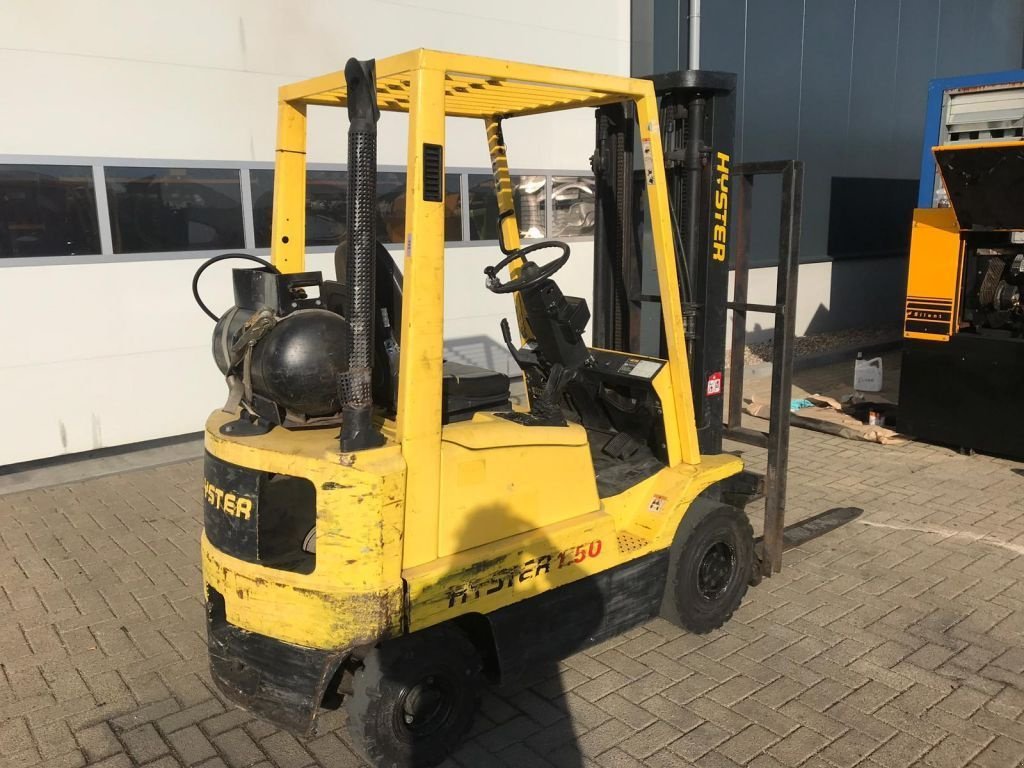 Frontstapler typu Hyster 1.5 ton Duplex Doorkijkmast Sideshift LPG heftruck, Gebrauchtmaschine v VEEN (Obrázek 5)