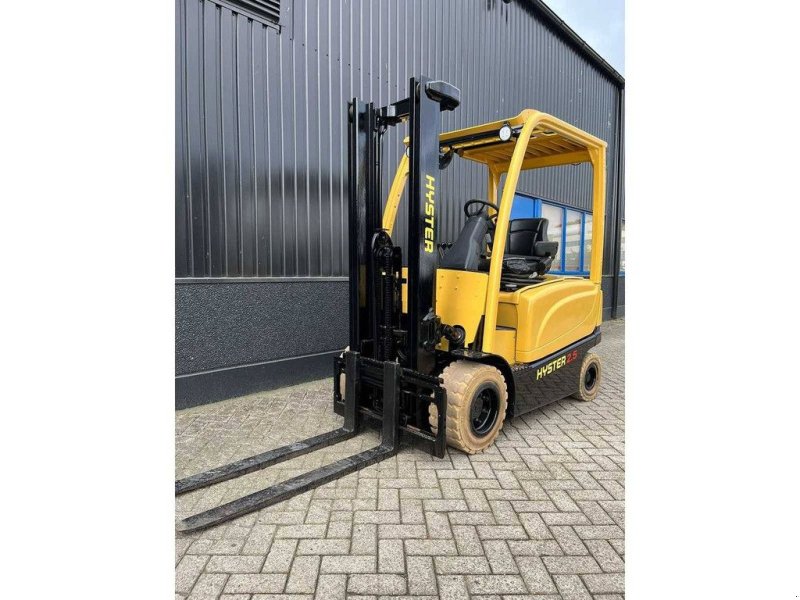 Frontstapler типа Hyster 2.5, Gebrauchtmaschine в Antwerpen (Фотография 1)