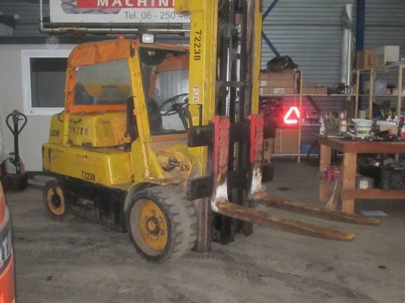 Frontstapler des Typs Hyster 7 Tonner. LPG-gas, duplomast., Gebrauchtmaschine in Tubbergen