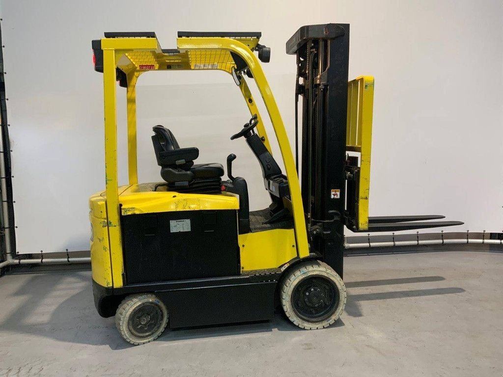 Frontstapler van het type Hyster E3.0XN, Gebrauchtmaschine in Antwerpen (Foto 4)