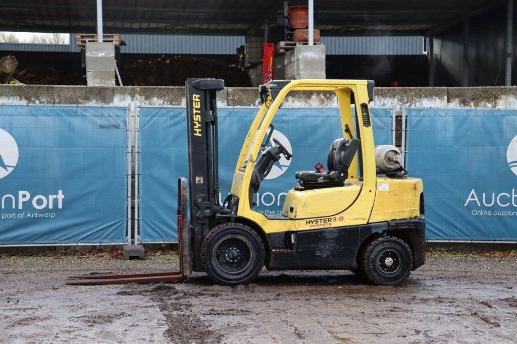 Frontstapler of the type Hyster Fortens 3.0, Gebrauchtmaschine in Antwerpen (Picture 1)