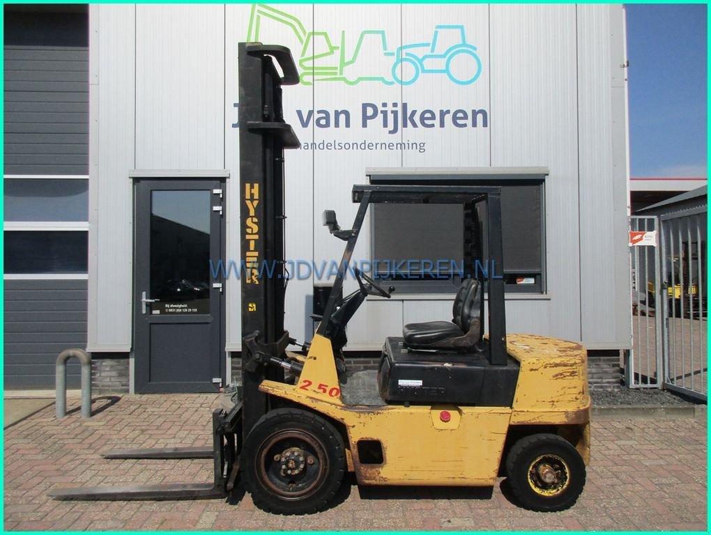 Frontstapler del tipo Hyster H2.50XL, Gebrauchtmaschine en IJsselmuiden (Imagen 1)