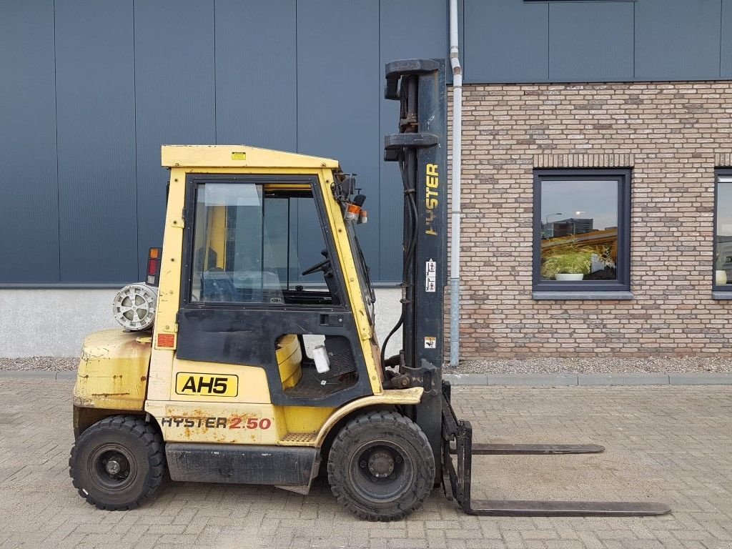 Frontstapler tip Hyster H2.50XM 2.5 ton Duplex Sideshift LPG Heftruck, Gebrauchtmaschine in VEEN (Poză 7)