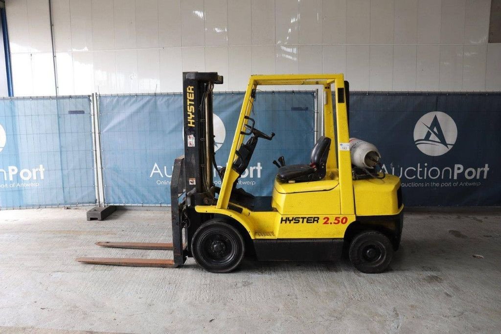 Frontstapler του τύπου Hyster H2.50XM, Gebrauchtmaschine σε Antwerpen (Φωτογραφία 2)