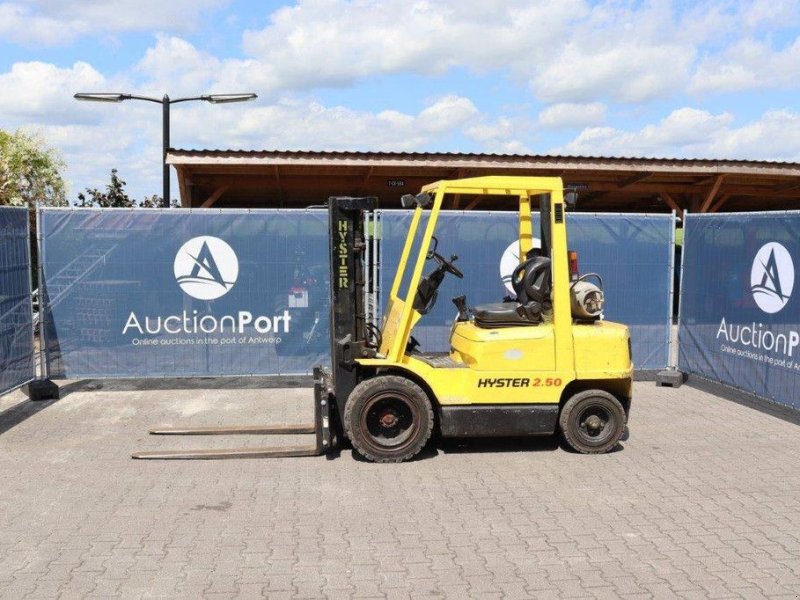 Frontstapler del tipo Hyster H2.50XMX, Gebrauchtmaschine en Antwerpen (Imagen 1)