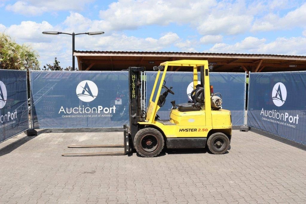 Frontstapler tip Hyster H2.50XMX, Gebrauchtmaschine in Antwerpen (Poză 1)