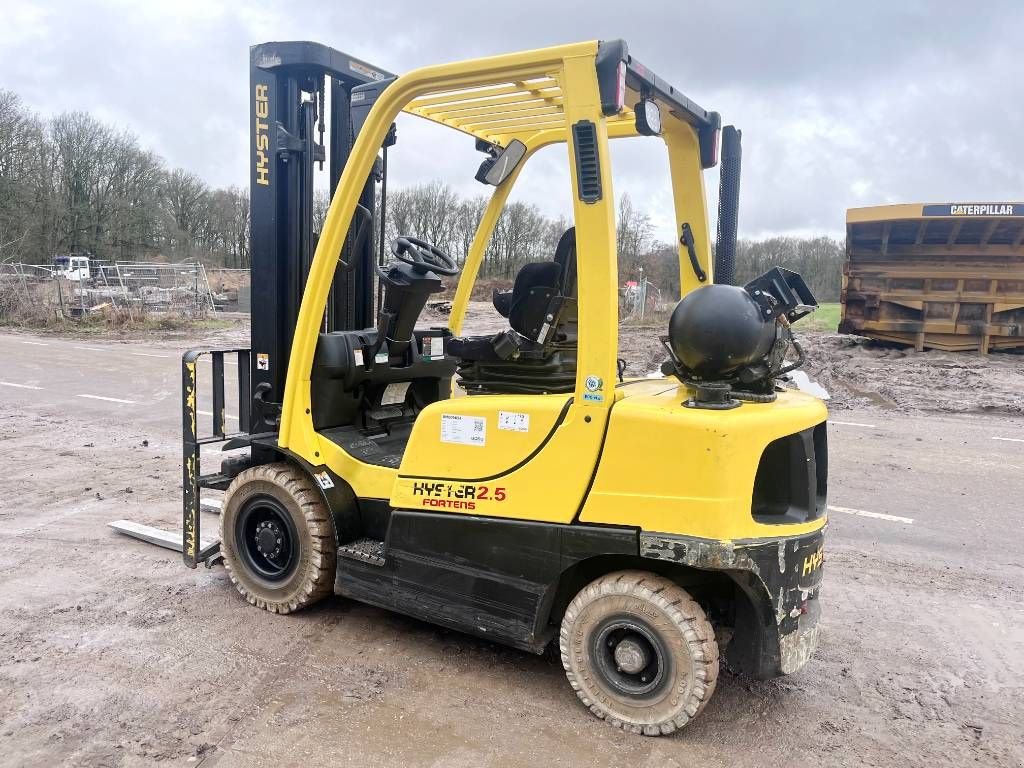 Frontstapler tip Hyster H2.5FT Triplex mast, Gebrauchtmaschine in Veldhoven (Poză 2)