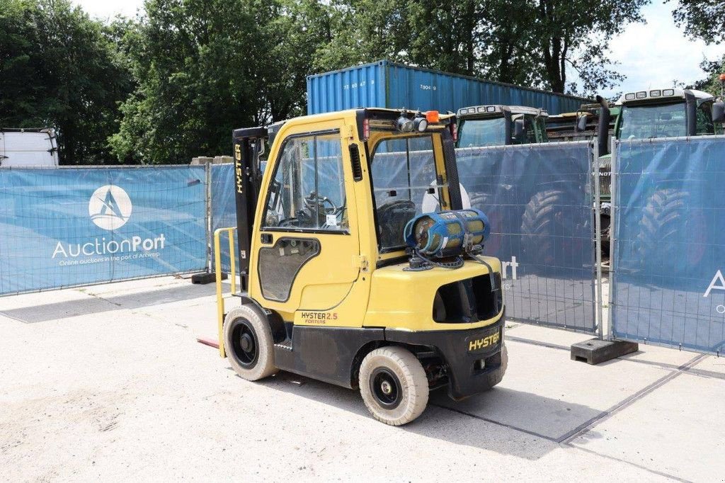 Frontstapler типа Hyster H2.5FT, Gebrauchtmaschine в Antwerpen (Фотография 3)