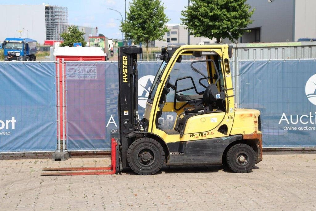 Frontstapler des Typs Hyster H2.5FT, Gebrauchtmaschine in Antwerpen (Bild 1)