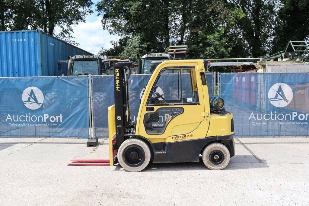 Frontstapler of the type Hyster H2.5FT, Gebrauchtmaschine in Antwerpen (Picture 2)