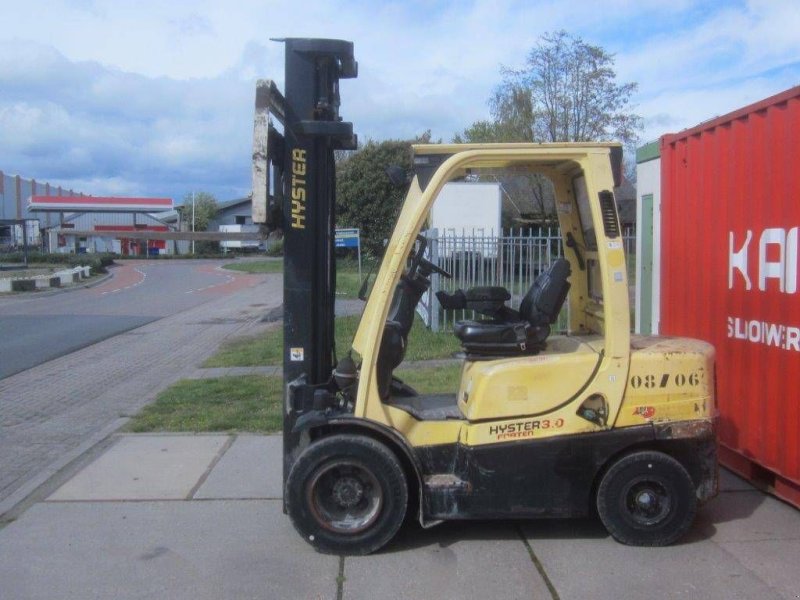 Frontstapler of the type Hyster H3.0, Gebrauchtmaschine in Antwerpen (Picture 1)