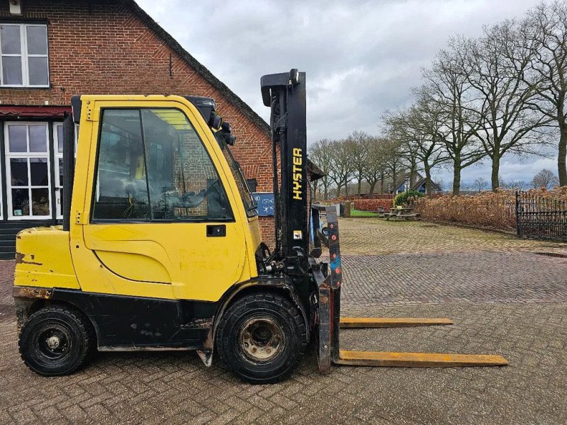 Frontstapler typu Hyster H30ft diesel heftruck 2016 triplo freelift sideschift Vorkenstel, Gebrauchtmaschine v Scherpenzeel