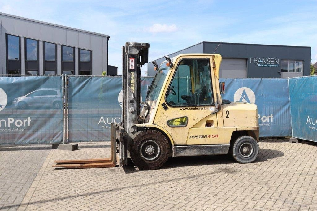 Frontstapler typu Hyster H4.50XM, Gebrauchtmaschine v Antwerpen (Obrázok 1)