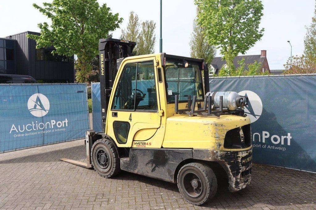 Frontstapler типа Hyster H4.5FT6, Gebrauchtmaschine в Antwerpen (Фотография 3)