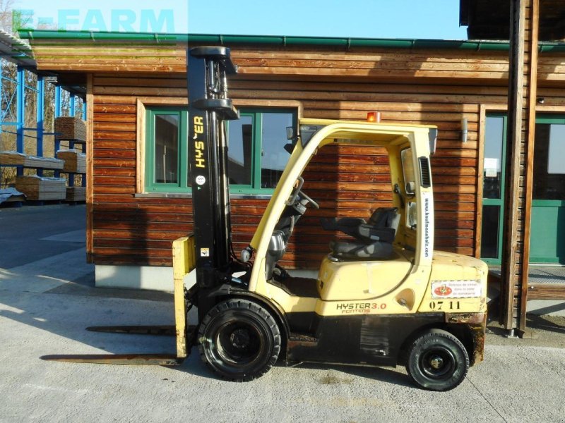 Frontstapler del tipo Hyster hyster h3.0ft ( triplex 6m + ss + ls + halbkabin, Gebrauchtmaschine en ST. NIKOLAI/DR. (Imagen 1)