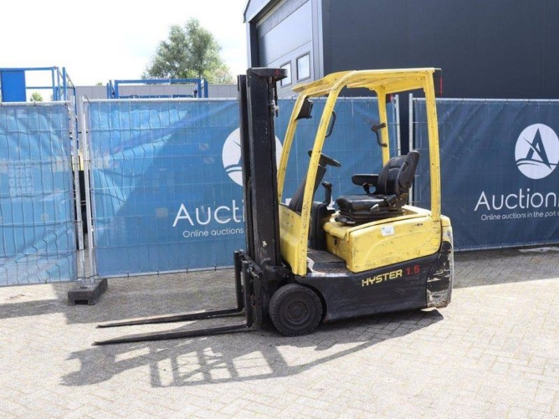 Frontstapler tip Hyster J1.5XNT SWB, Gebrauchtmaschine in Antwerpen (Poză 1)