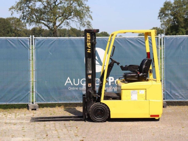 Frontstapler of the type Hyster J1.60XMT, Gebrauchtmaschine in Antwerpen (Picture 1)