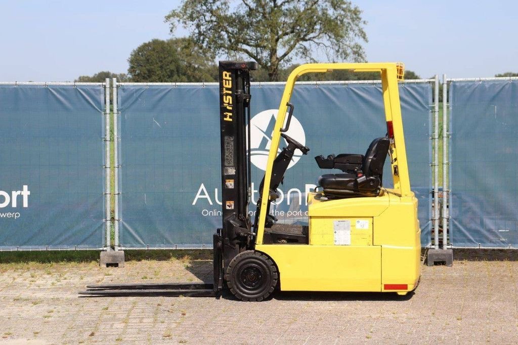 Frontstapler tip Hyster J1.60XMT, Gebrauchtmaschine in Antwerpen (Poză 2)