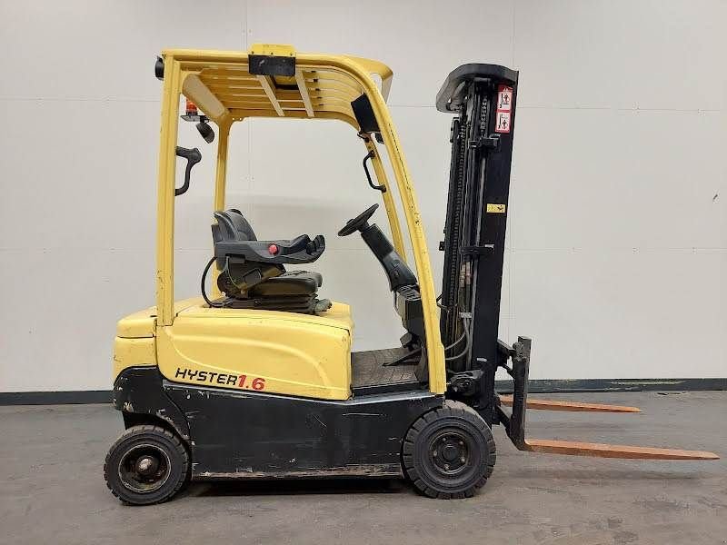 Frontstapler du type Hyster J1.6XN, Gebrauchtmaschine en Waregem (Photo 2)