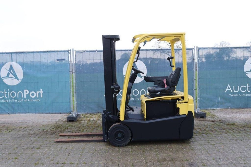 Frontstapler от тип Hyster J1.6XNT SWB, Gebrauchtmaschine в Antwerpen (Снимка 2)