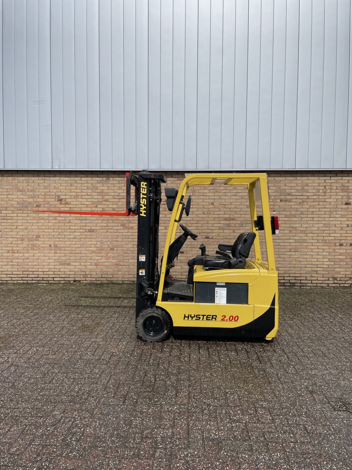 Frontstapler Türe ait Hyster J2.00 XMT, Gebrauchtmaschine içinde Oldenzaal (resim 4)