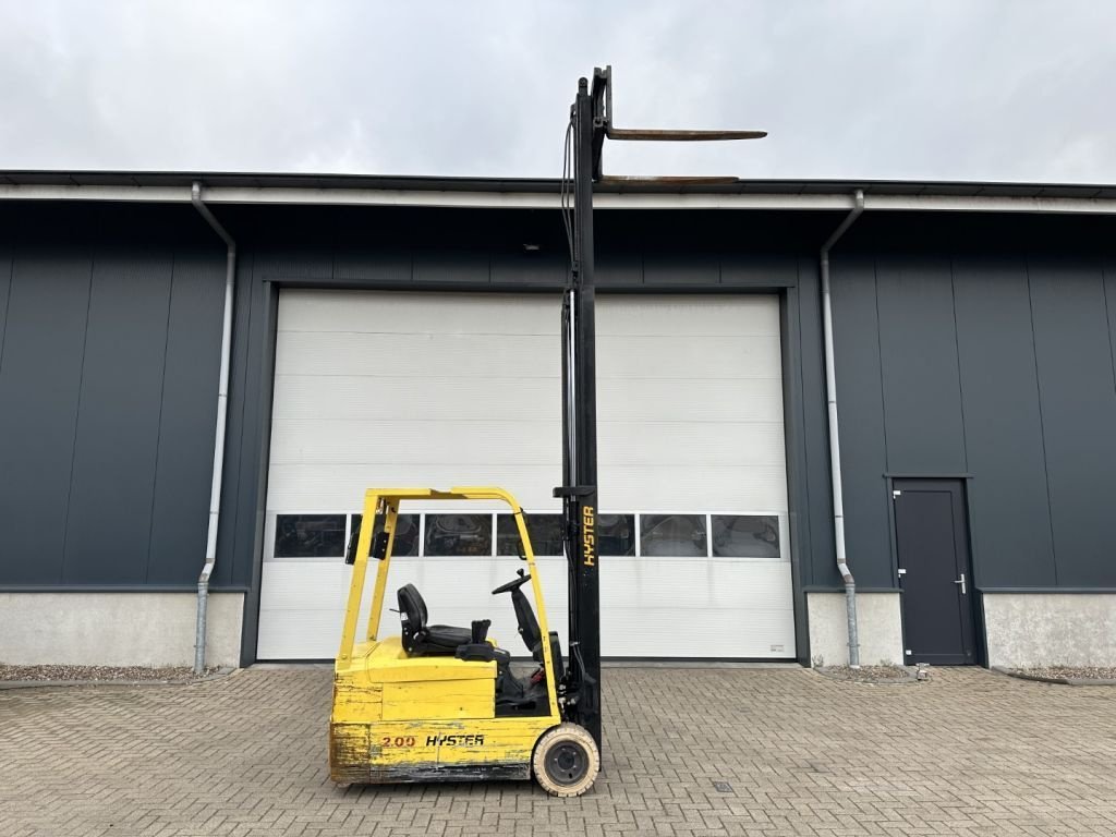 Frontstapler des Typs Hyster J2.00XMI 2 ton Triplex Freelift Sideshift Elektra Heftruck accu, Gebrauchtmaschine in VEEN (Bild 8)