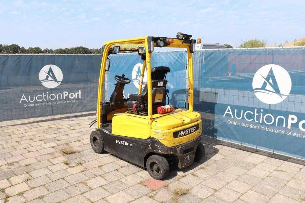 Frontstapler типа Hyster J2.0XN LWB, Gebrauchtmaschine в Antwerpen (Фотография 3)