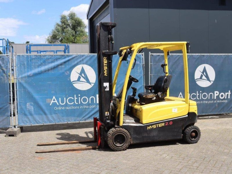 Frontstapler tip Hyster J2.0XNLWB, Gebrauchtmaschine in Antwerpen (Poză 1)