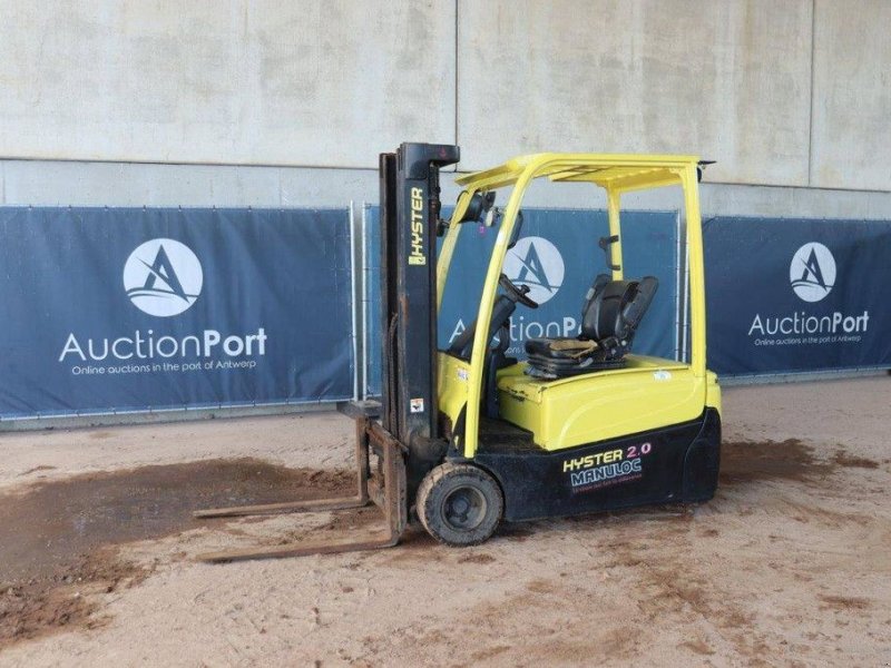 Frontstapler of the type Hyster J2.0XNT LWB, Gebrauchtmaschine in Antwerpen (Picture 1)